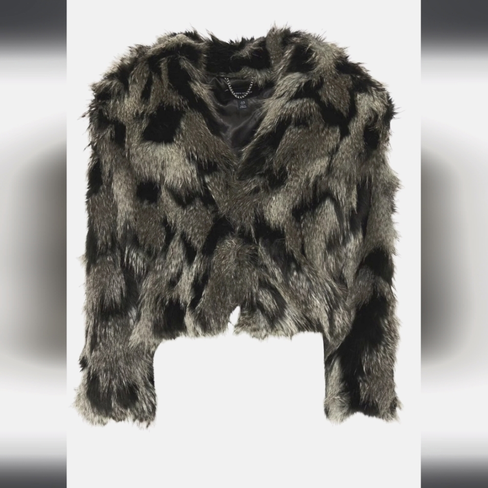 Karen Millen. Shawl collar patched pile ff Short Coat. Sz S(US 8) 'Mono'color.